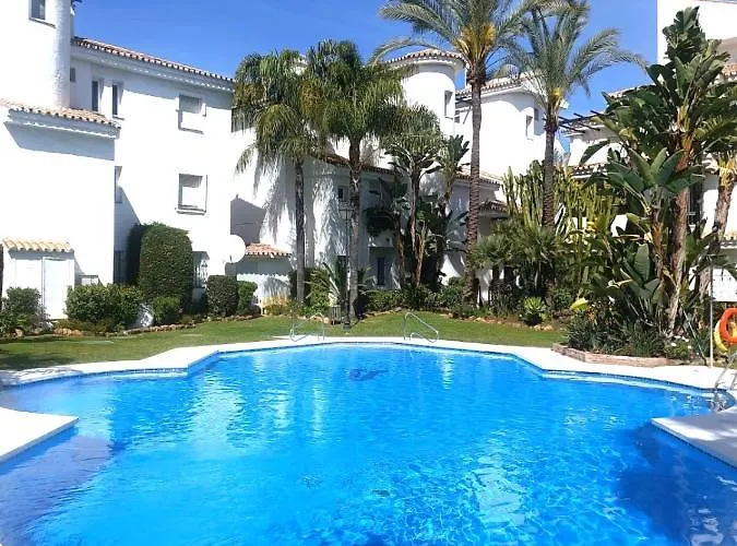 Puerto Banús Iv